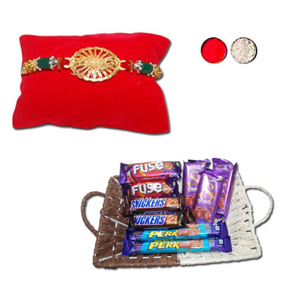 "akhi - ZR-5580 A (Single Rakhi),Choco Thali - code RC04 - Click here to View more details about this Product
